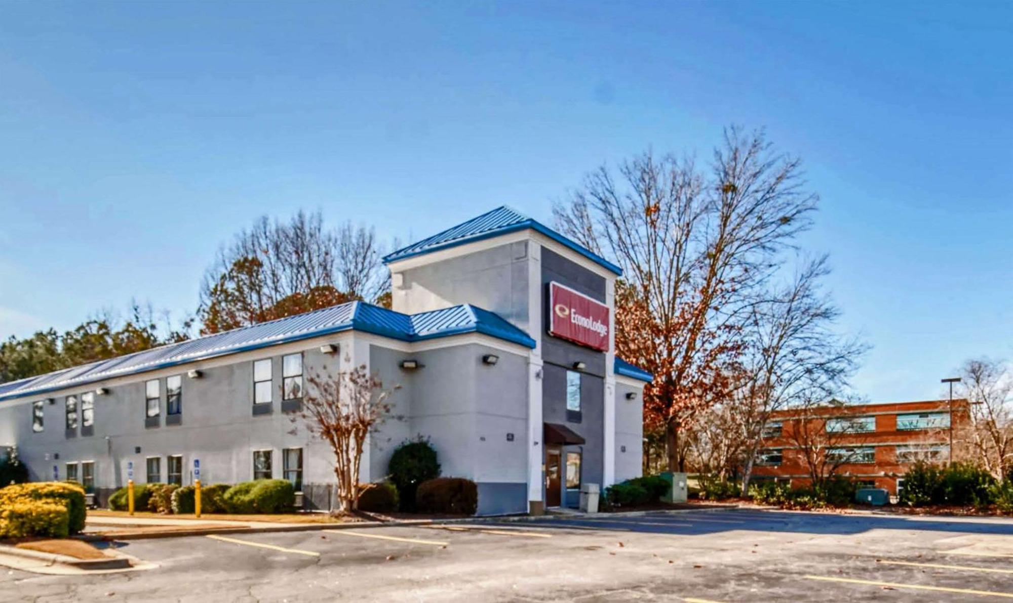 Econo Lodge Raleigh Exterior photo